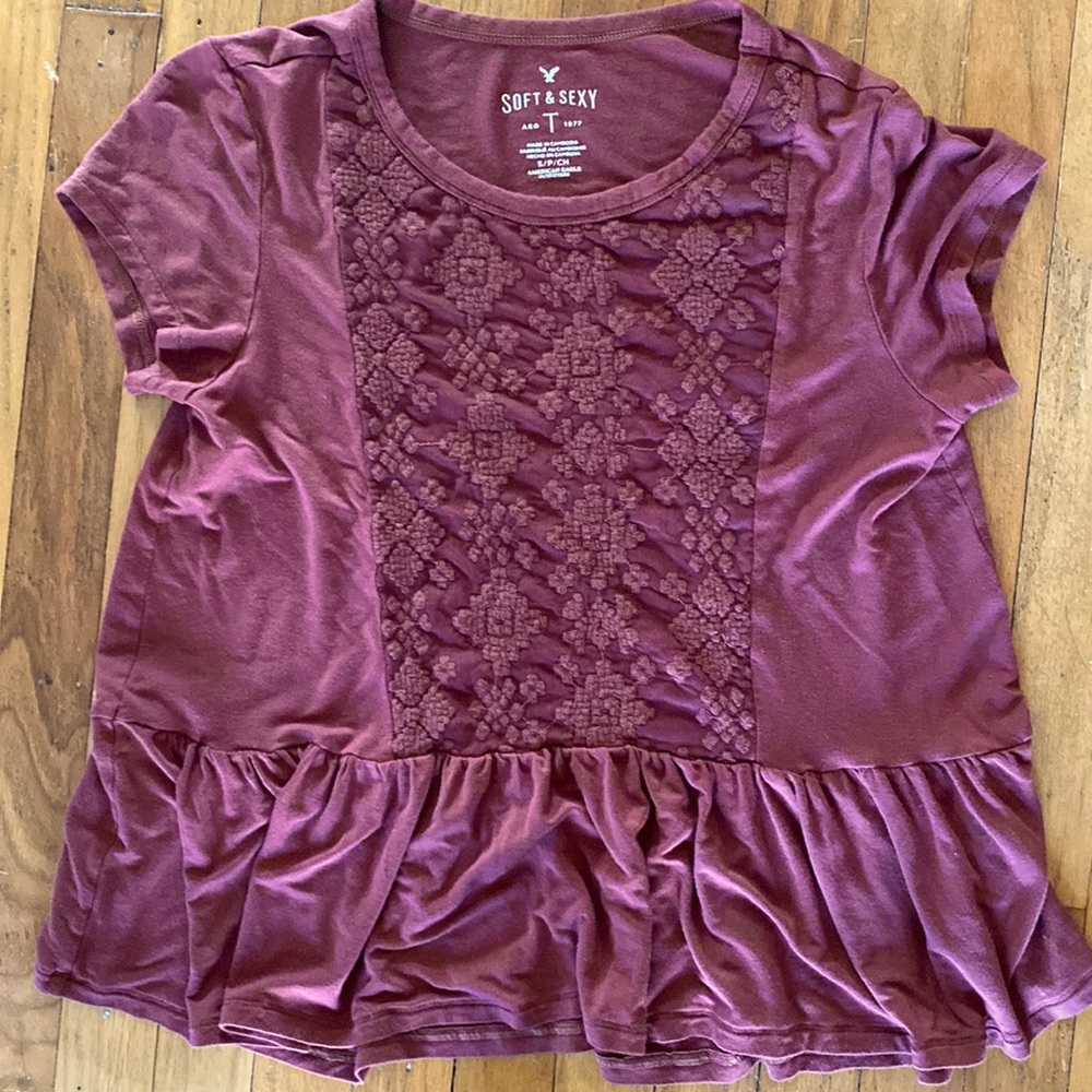 American Eagle size small blouse burgundy